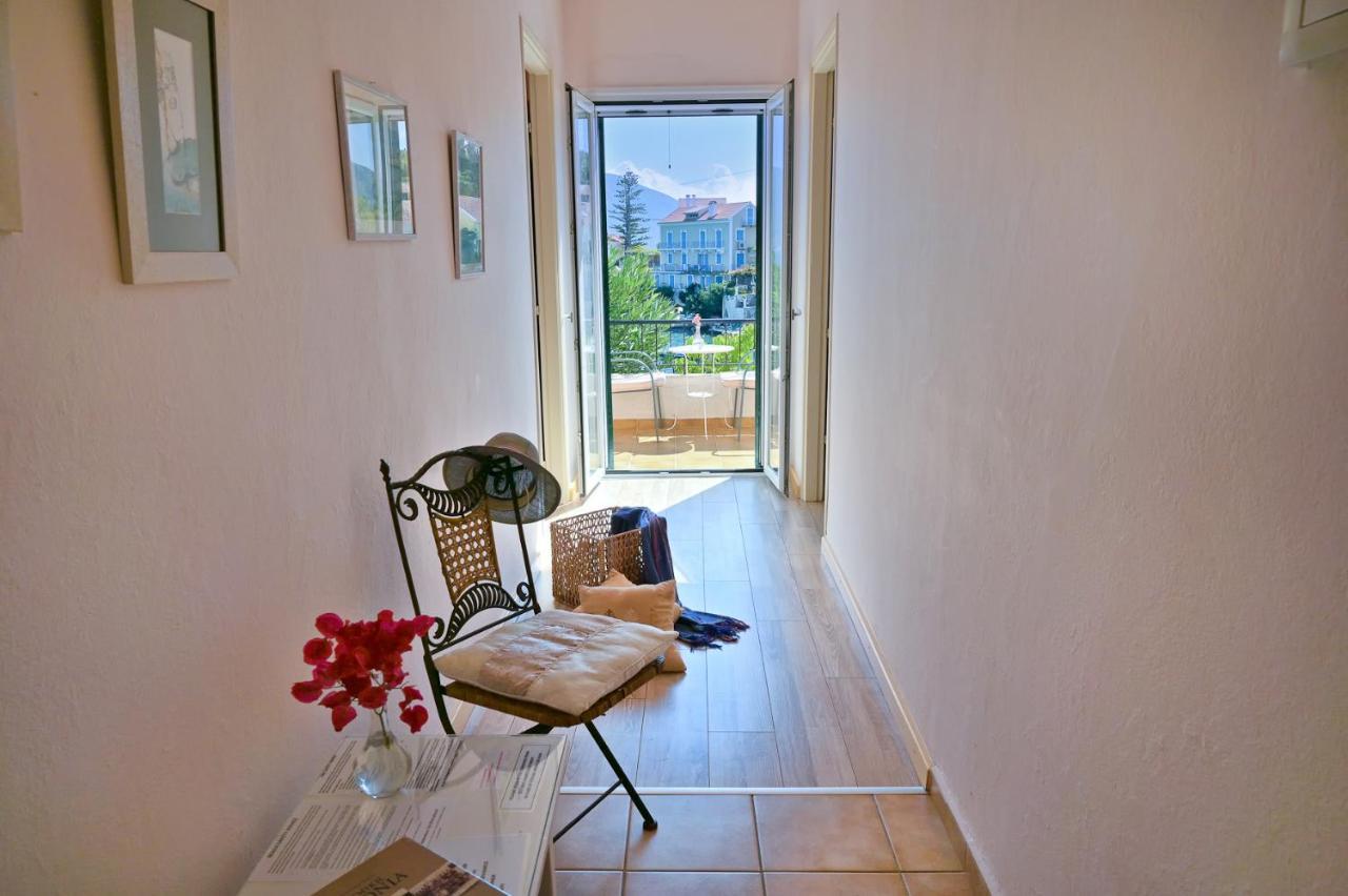 Villa Ireni Waterfont 피스카던 외부 사진